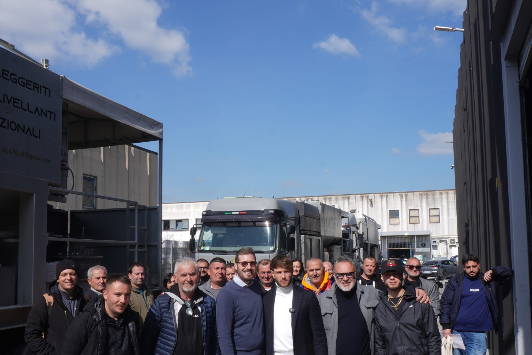 La squadra SKIN70 in cantiere